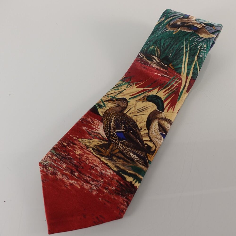 Men's Ducks Unlimited 100% Silk Tie Mallard Duck Pair Design Red Green Blue